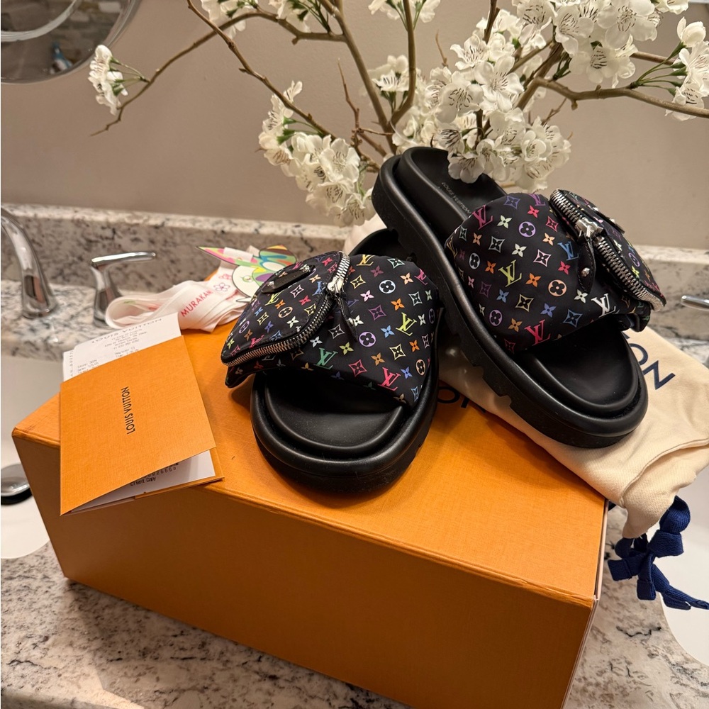Louis Vuitton x Murakami 2025❤️SOLD